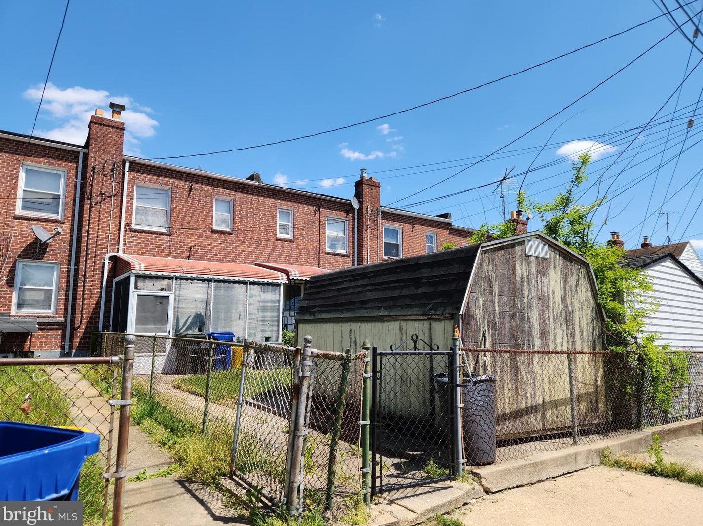 3853 Shannon Dr, Baltimore MD  21213-1826 exterior