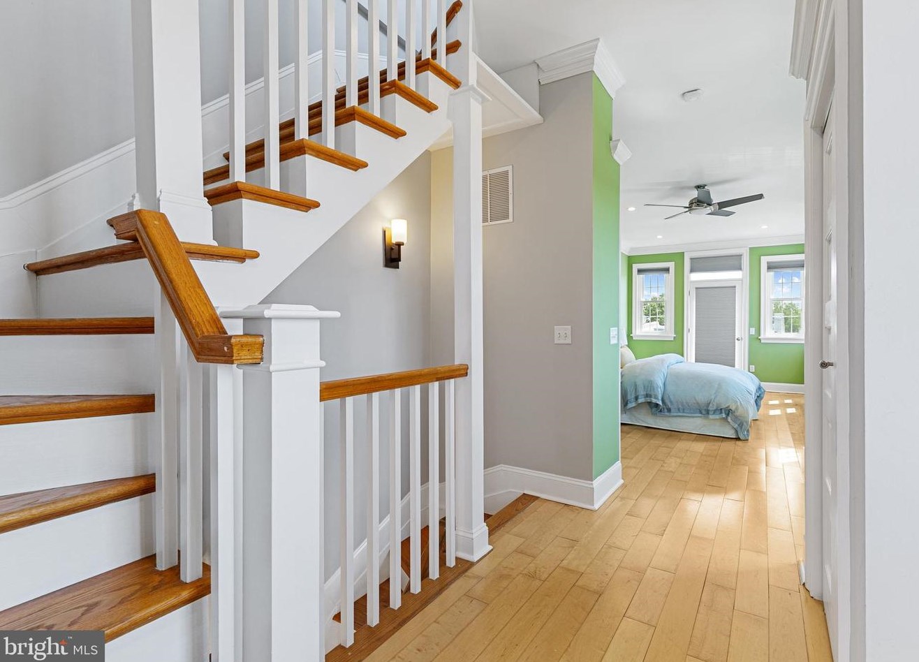 749 Decker Ave, Baltimore MD 21224-3946 exterior