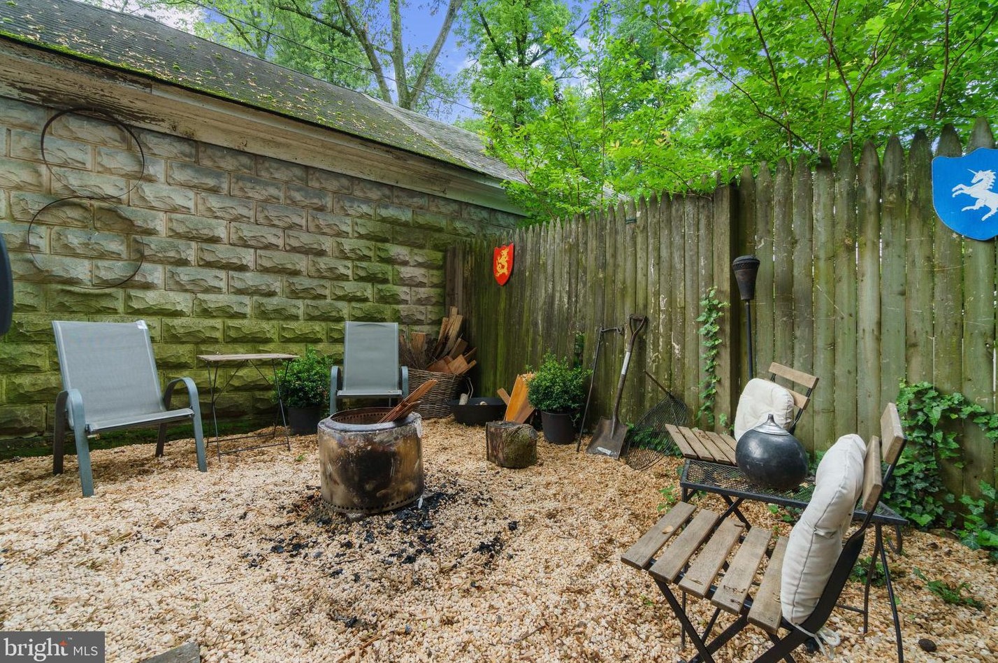 717 Deepdene Rd, Baltimore MD  21210-1911 exterior