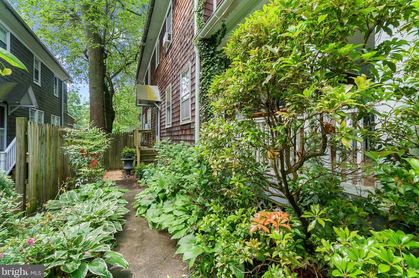 717 Deepdene Rd, Baltimore MD  21210-1911 exterior