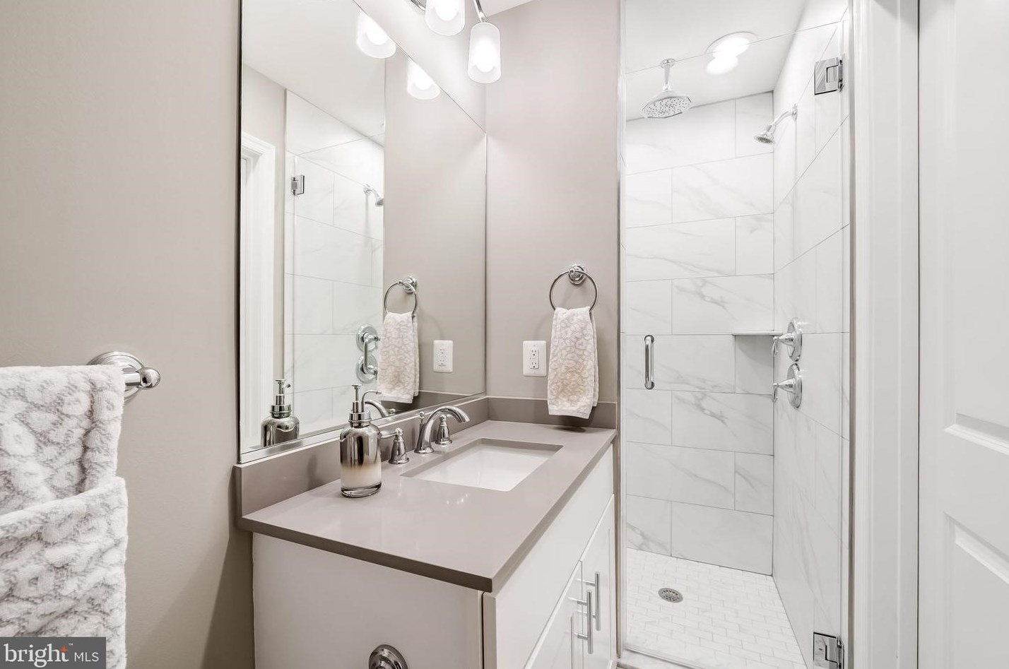 1439 Henry St, Baltimore MD  21230-4638 exterior