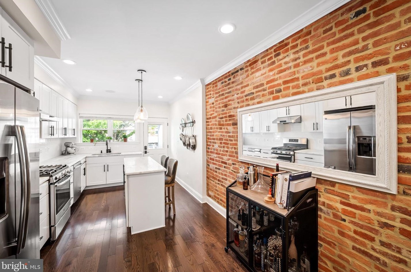 1439 Henry St, Baltimore MD  21230-4638 exterior