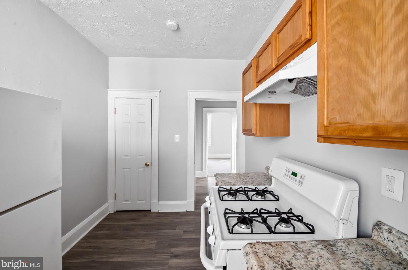 3005 Kentucky Ave, Baltimore MD 21213-1737 exterior