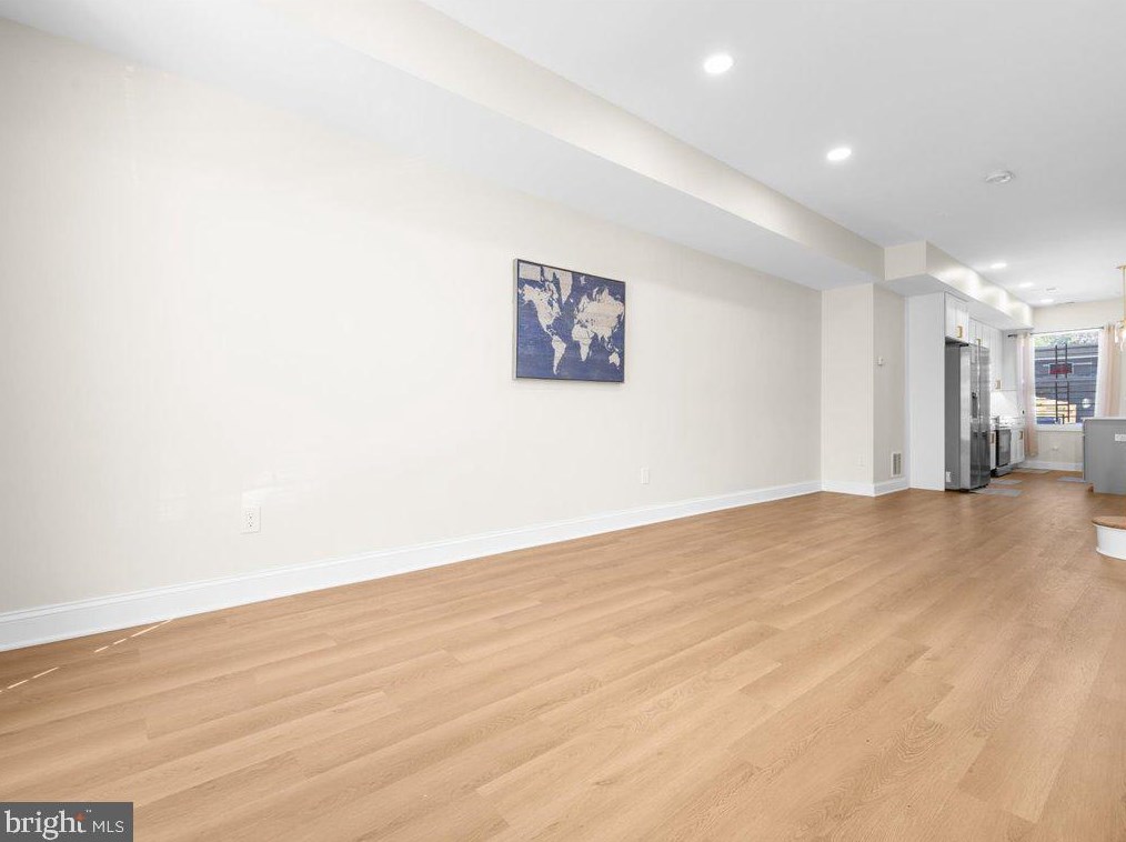 29 Kresson St, Baltimore MD 21224-1710 exterior