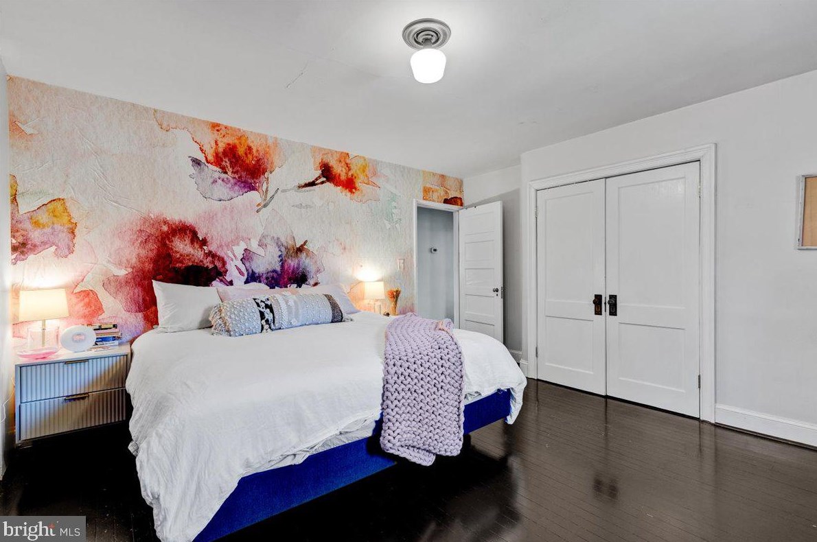 311 Wendover Rd, Baltimore MD  21218-1128 exterior