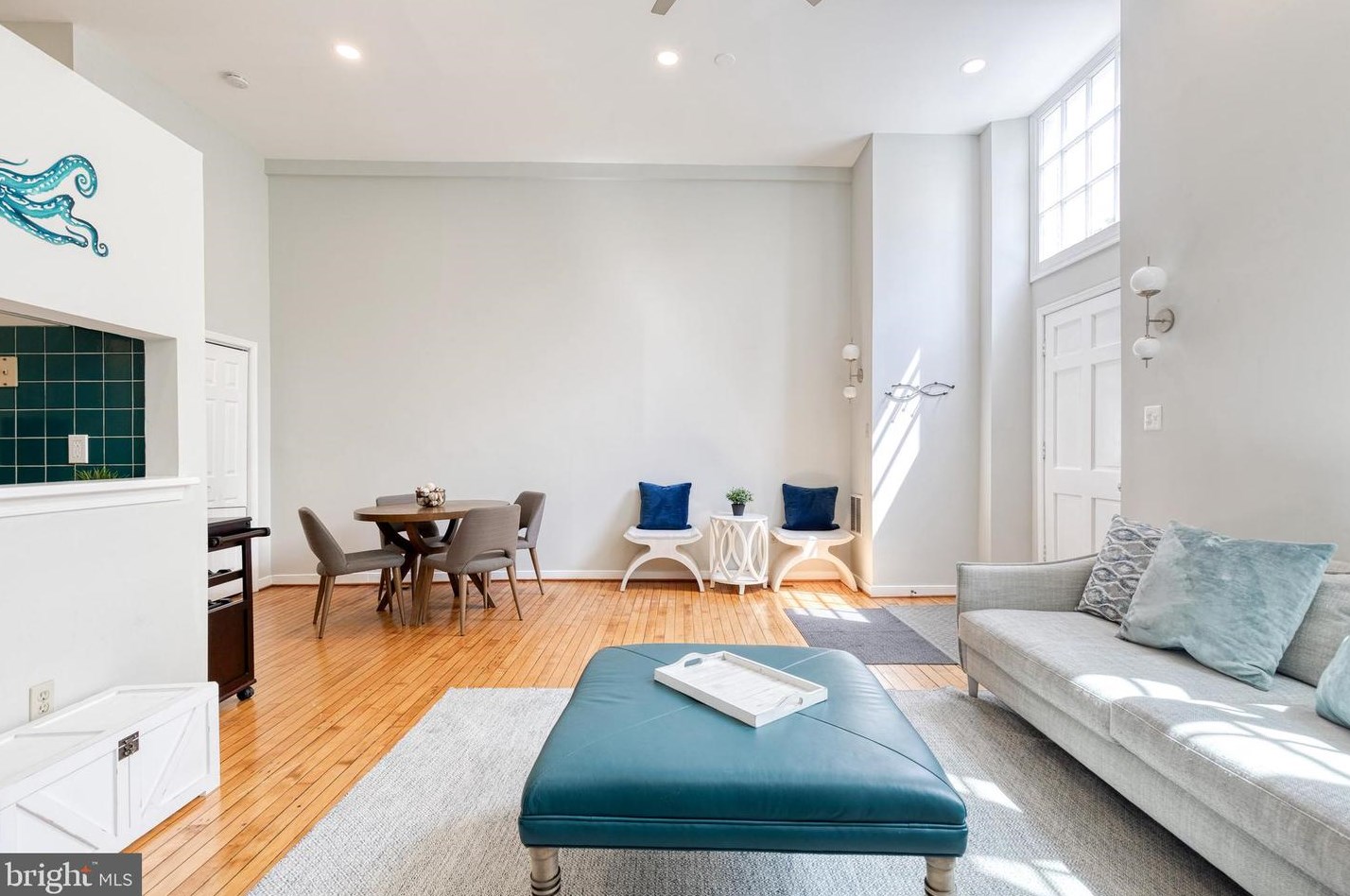 829 Sharp St, Baltimore MD 21201-2413 exterior