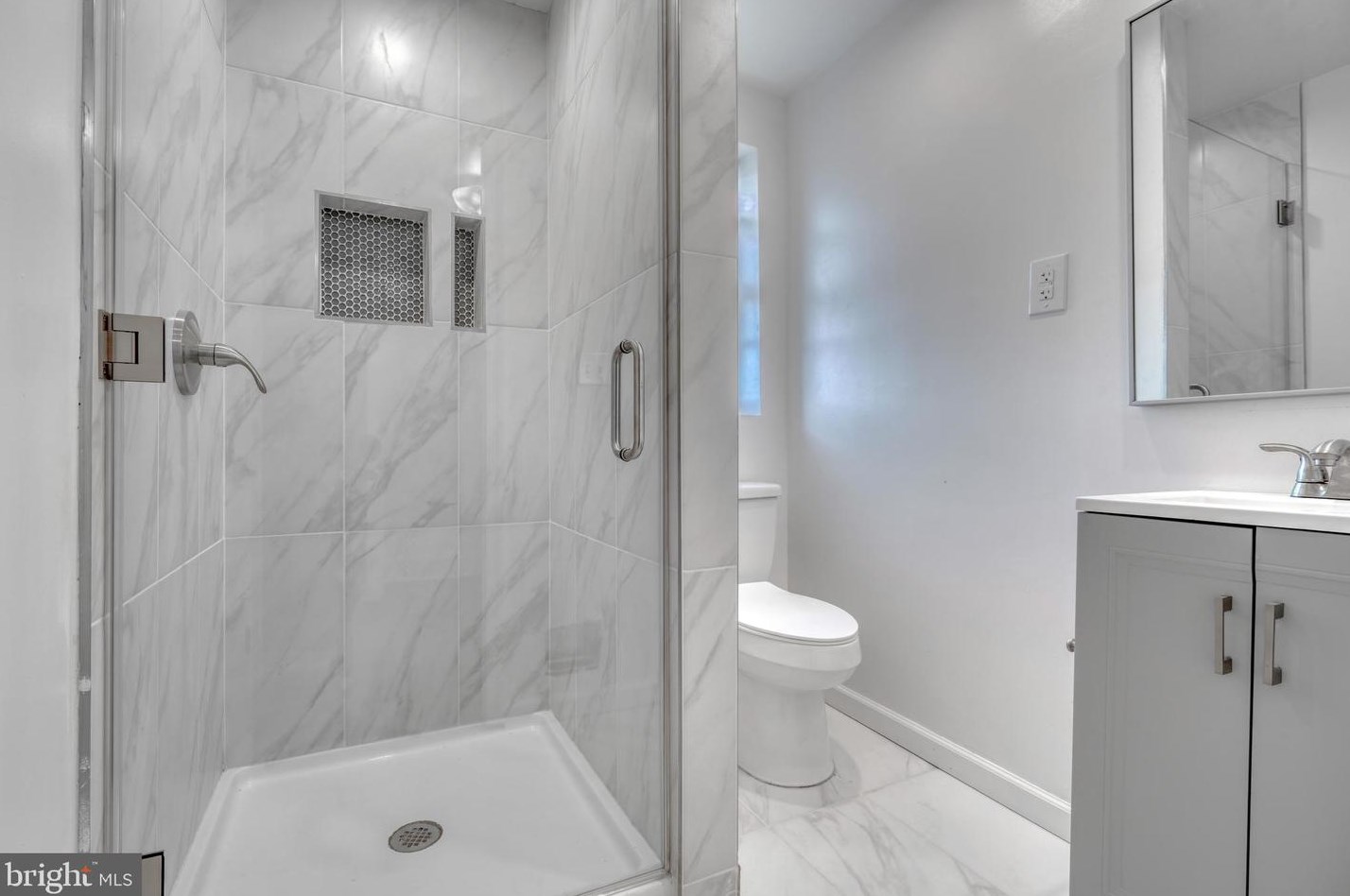 646 Augusta Ave, Baltimore MD  21229-1801 exterior