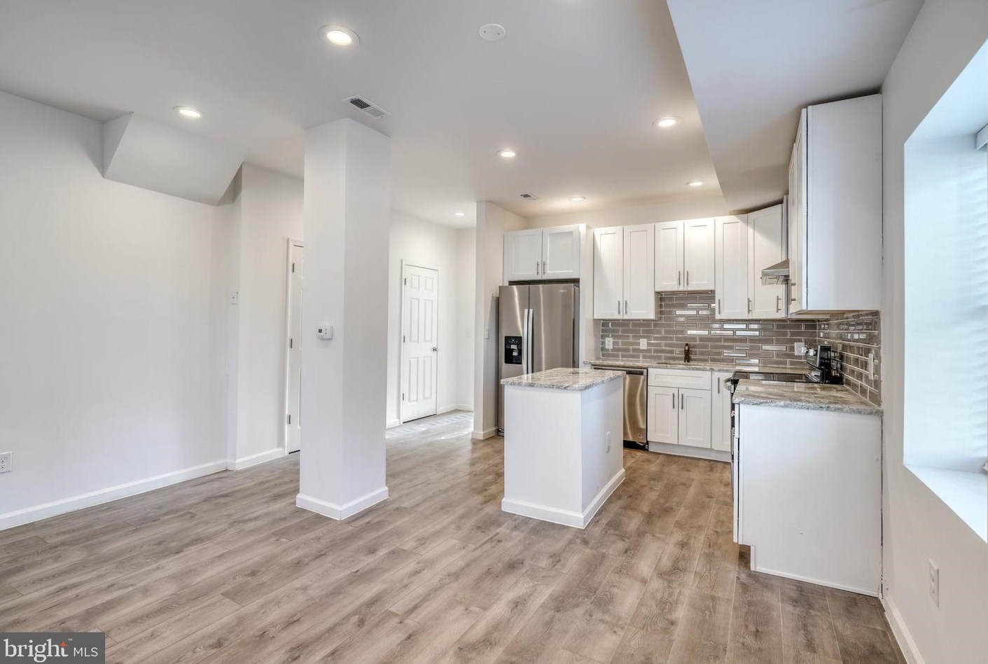 646 Augusta Ave, Baltimore MD  21229-1801 exterior