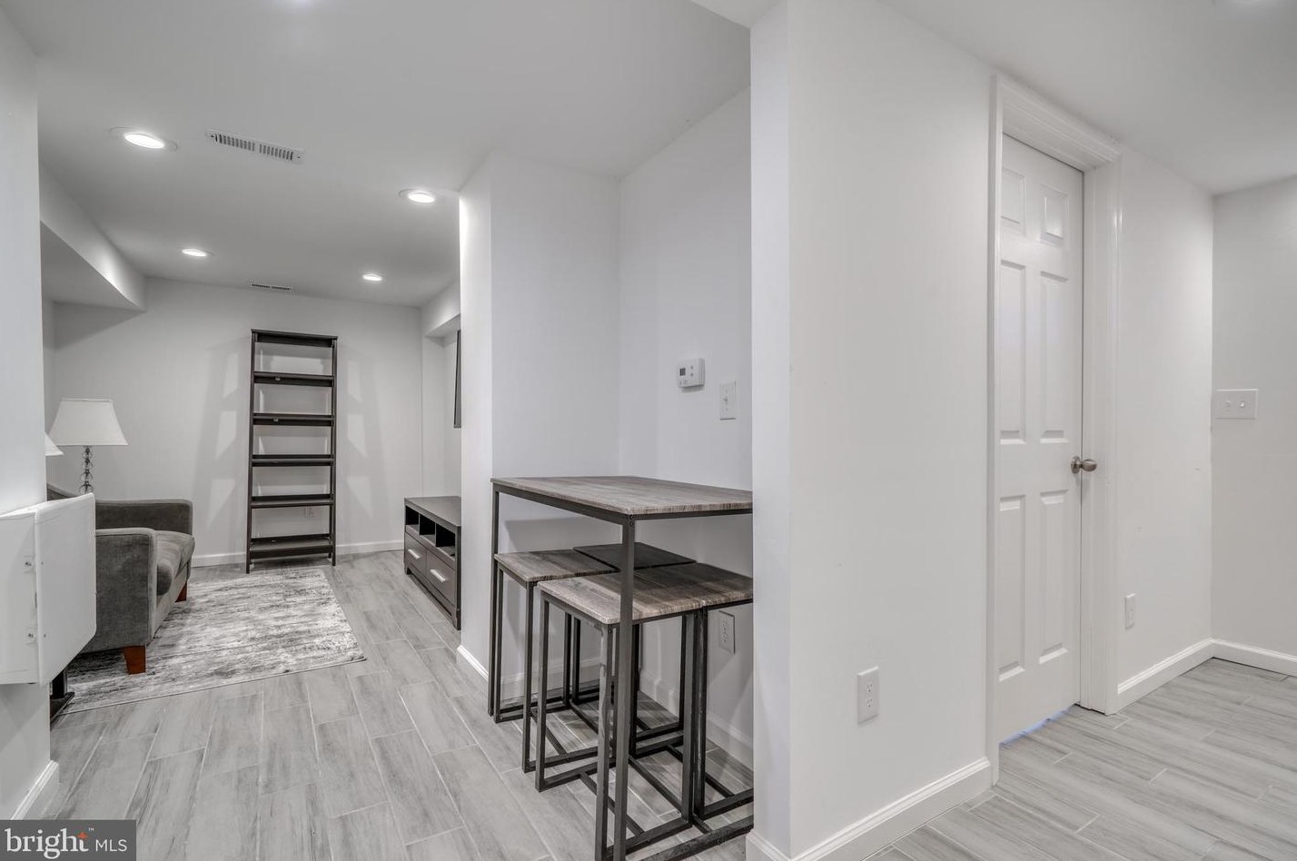 646 Augusta Ave, Baltimore MD  21229-1801 exterior