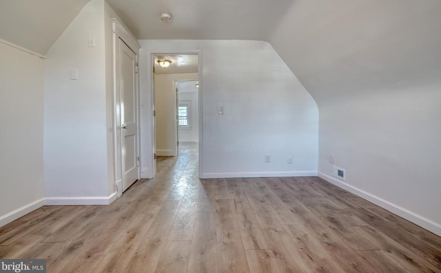 646 Augusta Ave, Baltimore MD  21229-1801 exterior