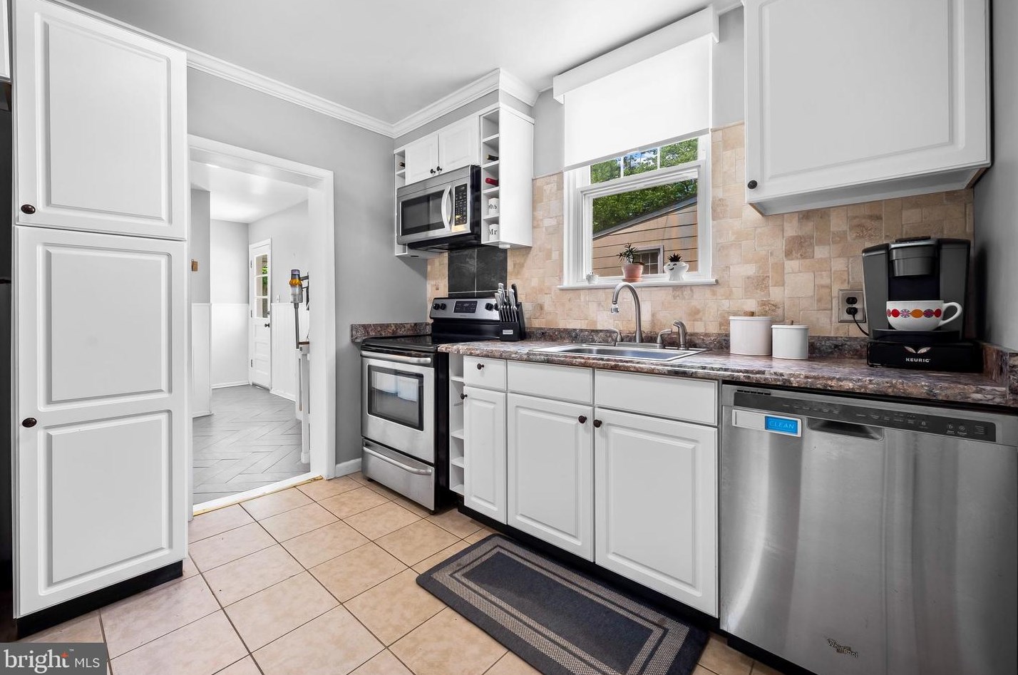 6006 Pinehurst Rd, Baltimore MD  21212-2918 exterior