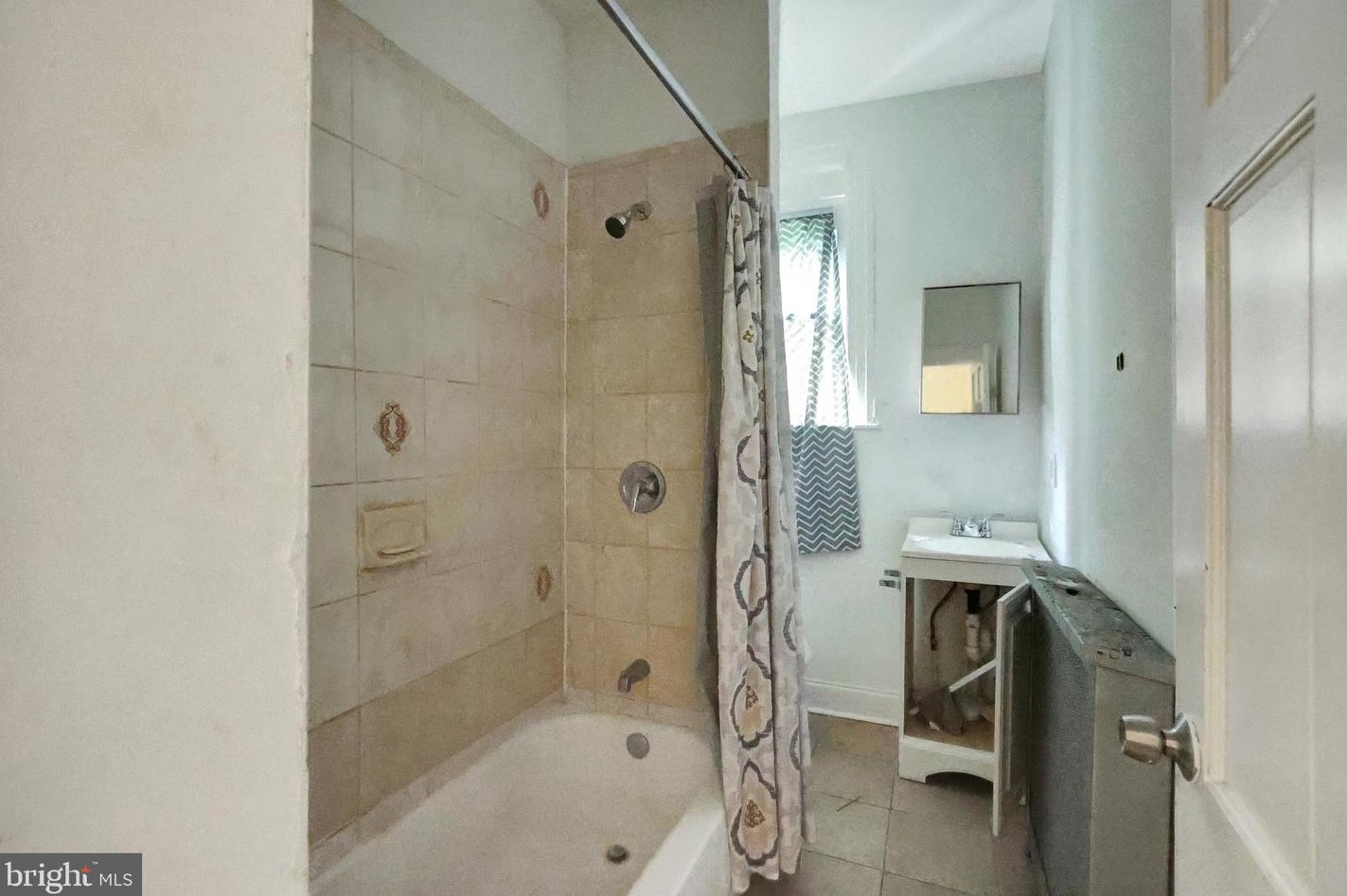 1633 Hilton St, Baltimore MD 21216-3361 exterior