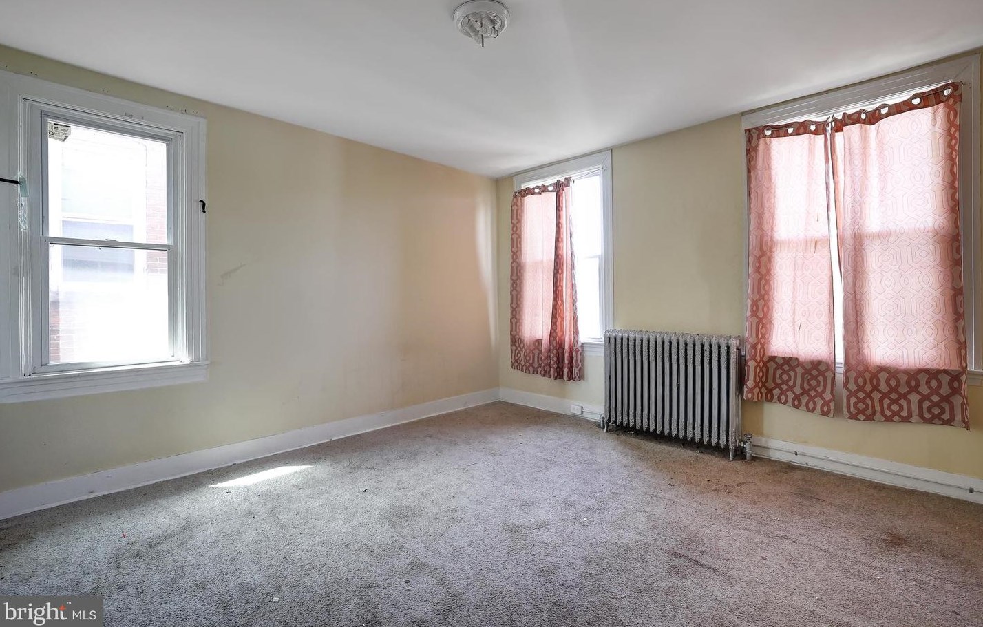 1633 Hilton St, Baltimore MD 21216-3361 exterior