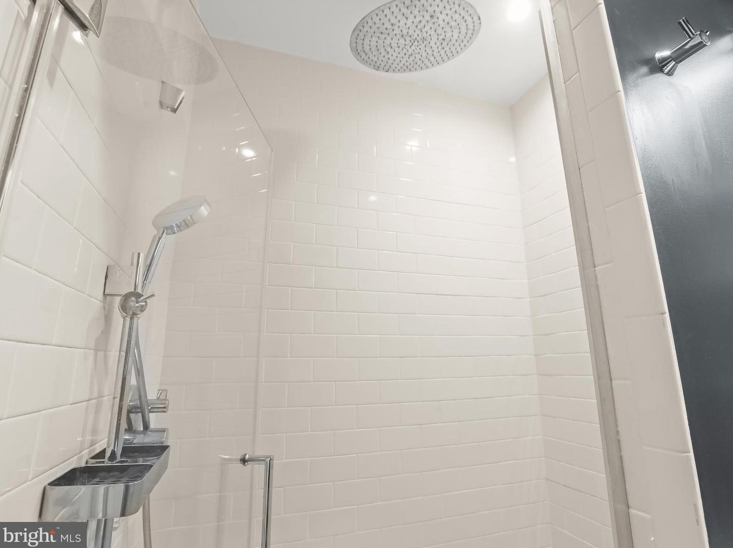 906 Decker Ave, Baltimore MD  21224-4939 exterior