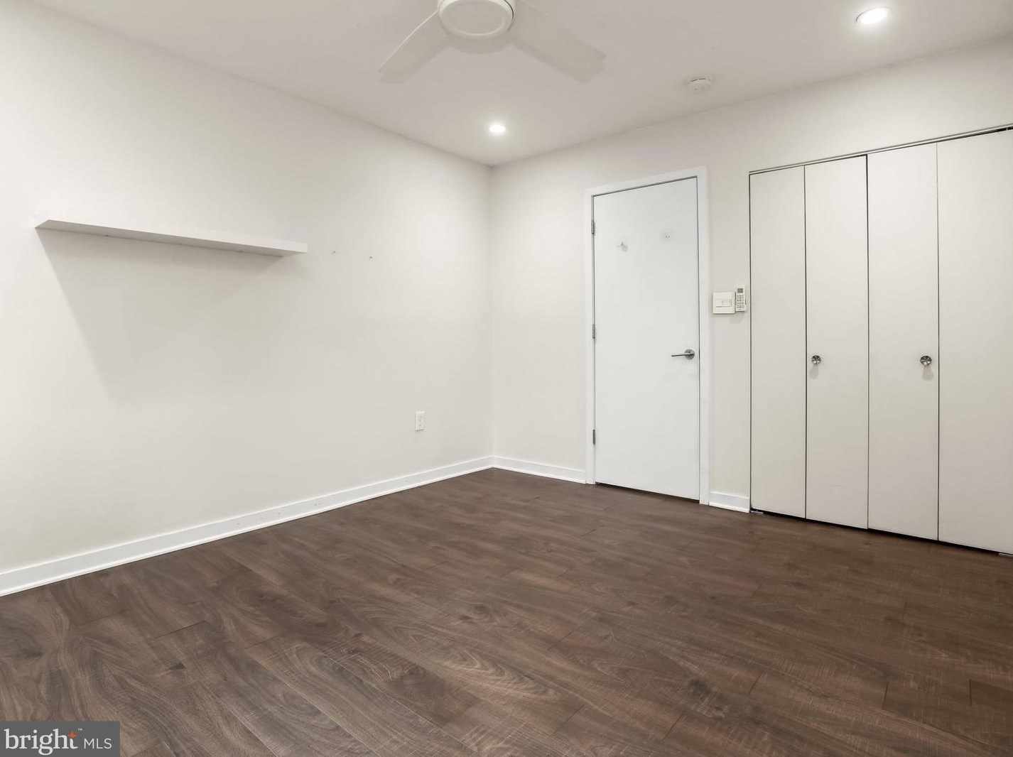 906 Decker Ave, Baltimore MD  21224-4939 exterior