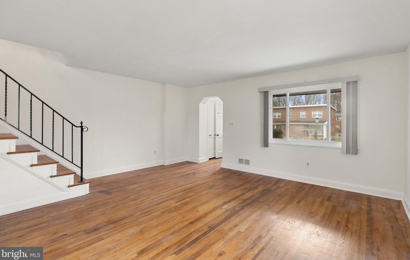 5573 Elderon Ave, Baltimore MD 21215-4247 exterior