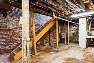 801 Park Ave, Baltimore, MD 21201 - Photo 59