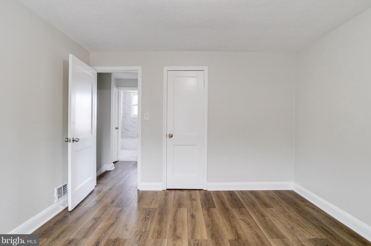3202 Brendan Ave, Baltimore MD  21213-1842 exterior