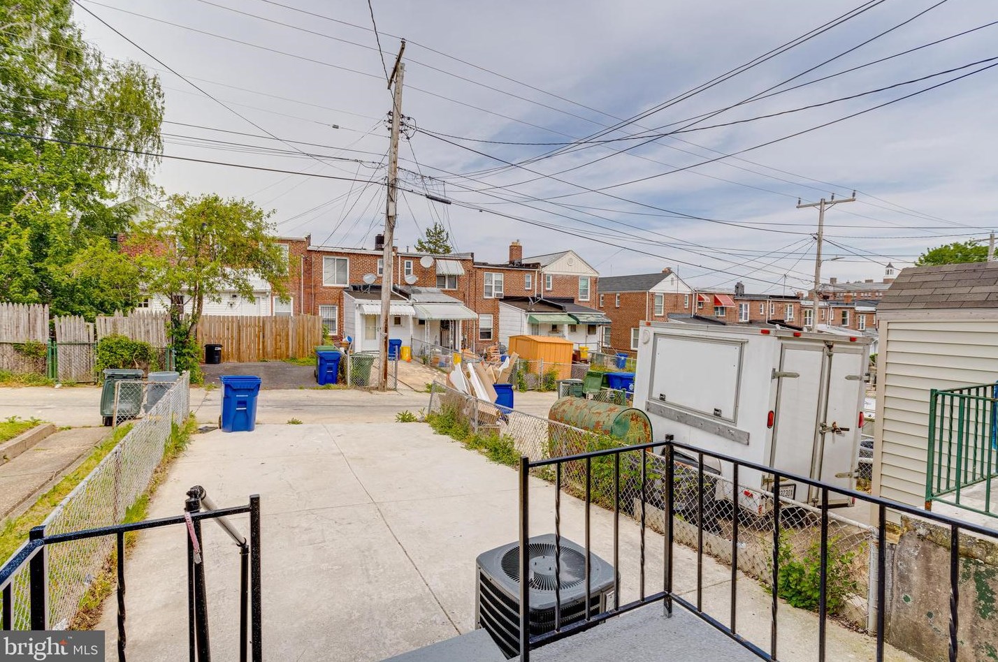 3202 Brendan Ave, Baltimore MD  21213-1842 exterior