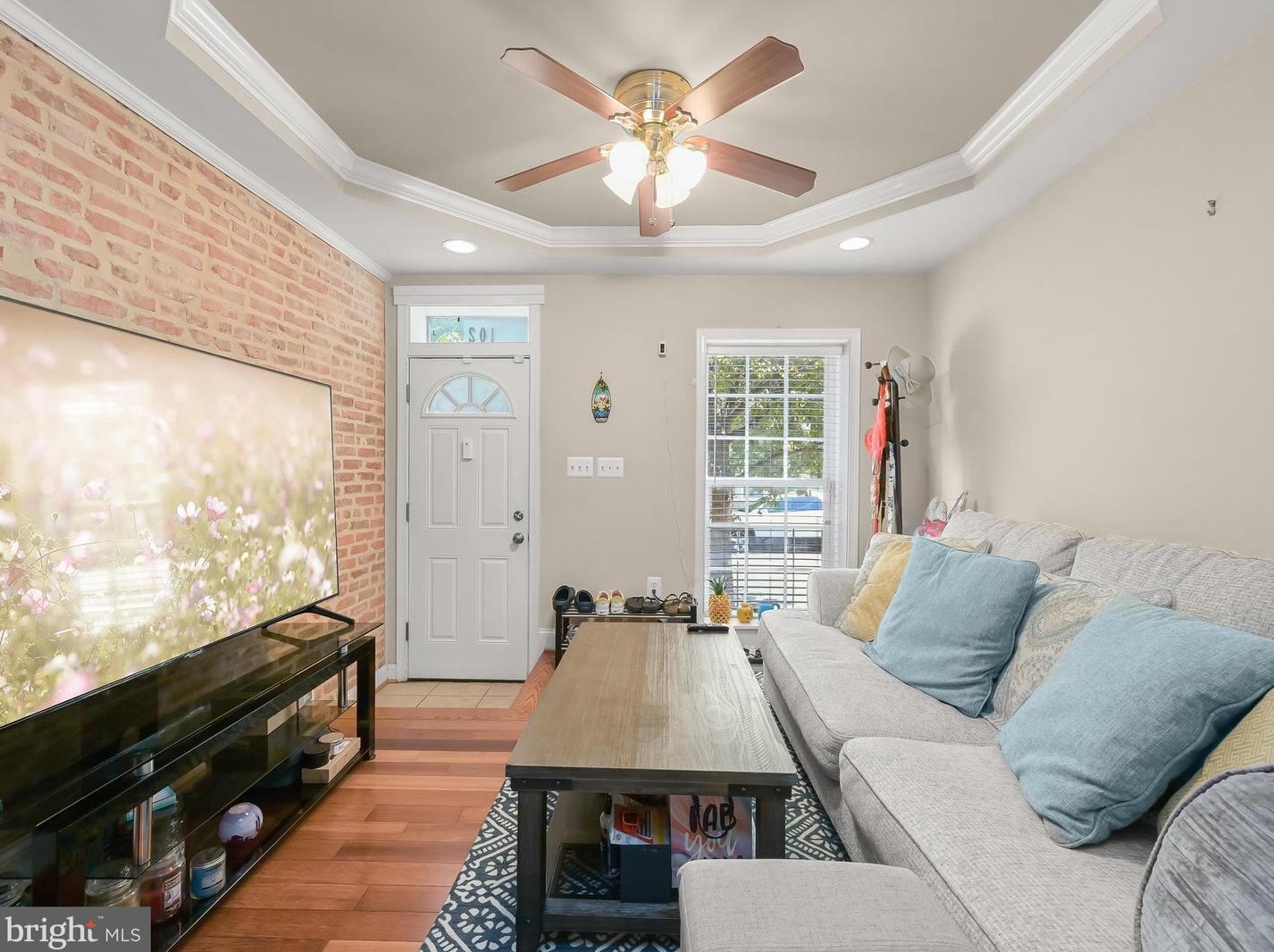 102 Ellwood Ave, Baltimore MD  21224-1307 exterior