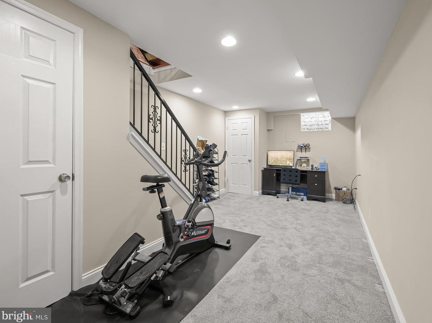 102 Ellwood Ave, Baltimore MD  21224-1307 exterior