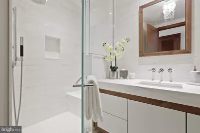 300 International Drive #2403, Baltimore, MD 21202 - Photo 27