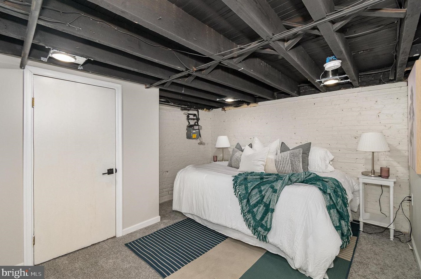 519 Collins Ave, Baltimore MD  21229-4119 exterior