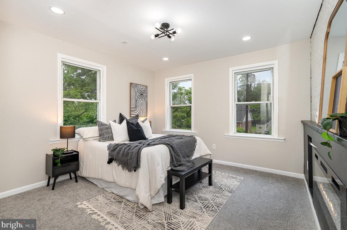 519 Collins Ave, Baltimore MD  21229-4119 exterior