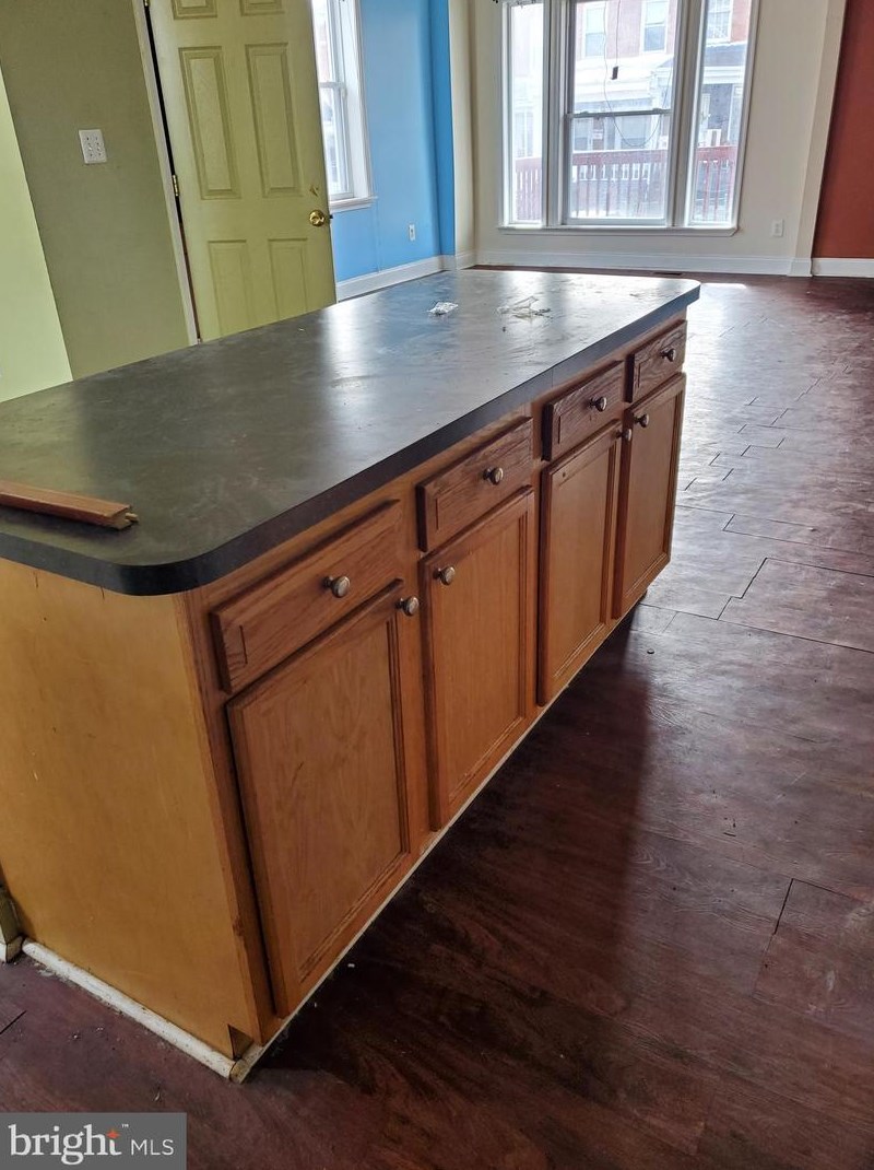 804 Belgian Ave, Baltimore MD 21218-1220 exterior