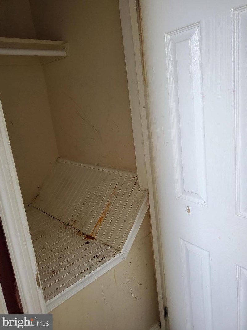 804 Belgian Ave, Baltimore MD 21218-1220 exterior