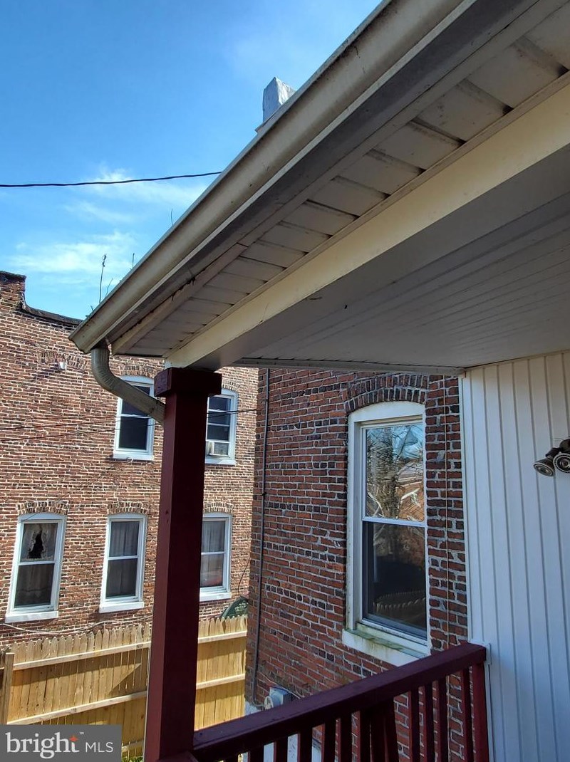 804 Belgian Ave, Baltimore MD 21218-1220 exterior