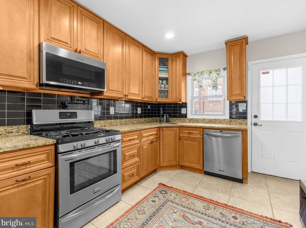 1411 Reynolds St, Baltimore MD  21230-5318 exterior