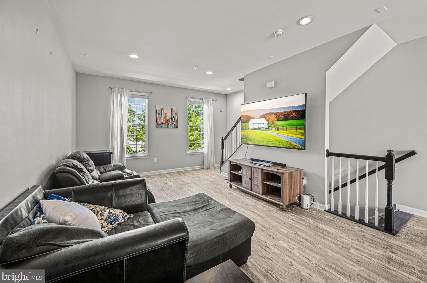 4503 Foster Ave, Baltimore MD  21224-3699 exterior