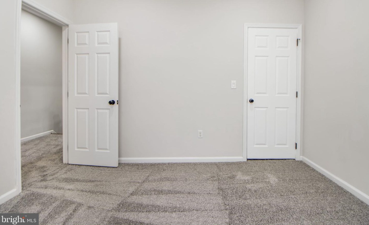 3904 Hayward Ave, Baltimore MD 21215-5038 exterior