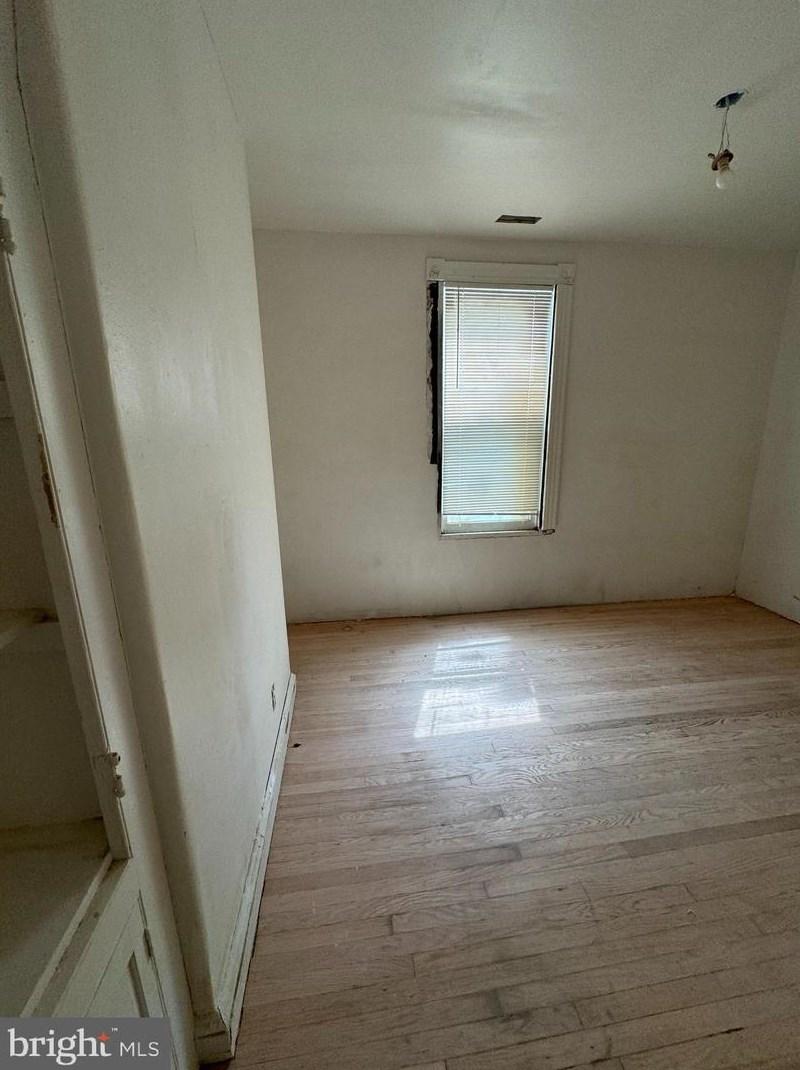 4319 Bayonne Ave, Baltimore MD 21206-2836 exterior