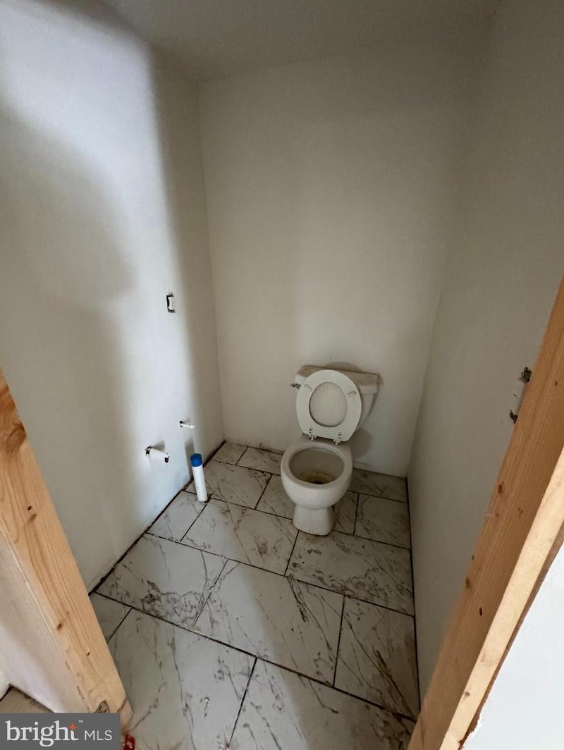 4319 Bayonne Ave, Baltimore MD 21206-2836 exterior