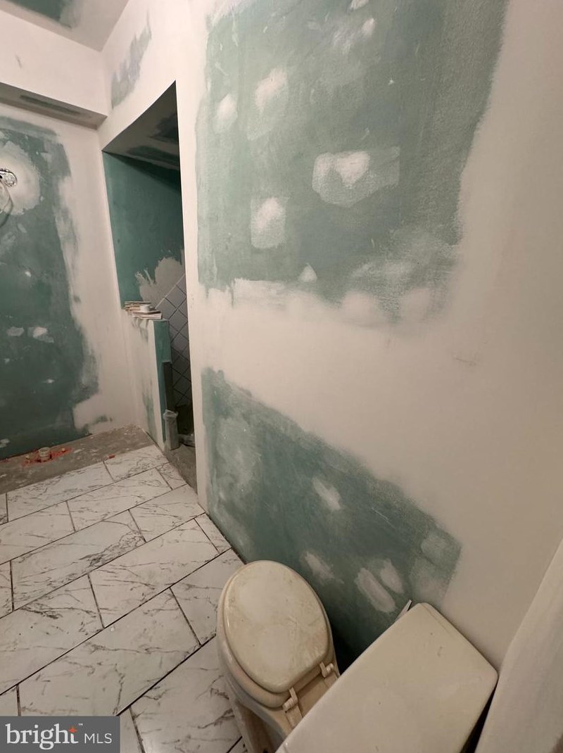 4319 Bayonne Ave, Baltimore MD 21206-2836 exterior