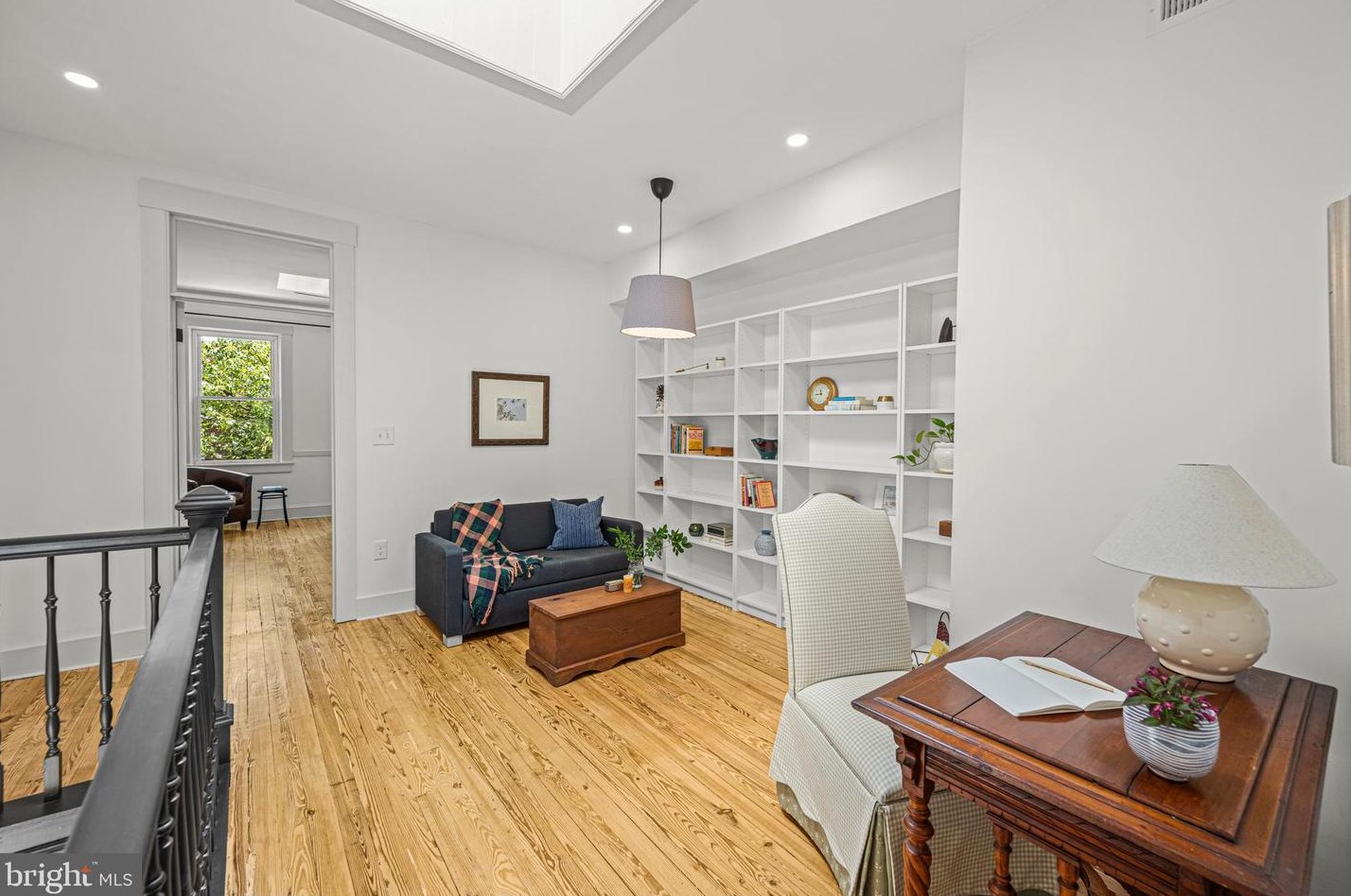 4022 Falls Rd, Baltimore MD  21211-1740 exterior