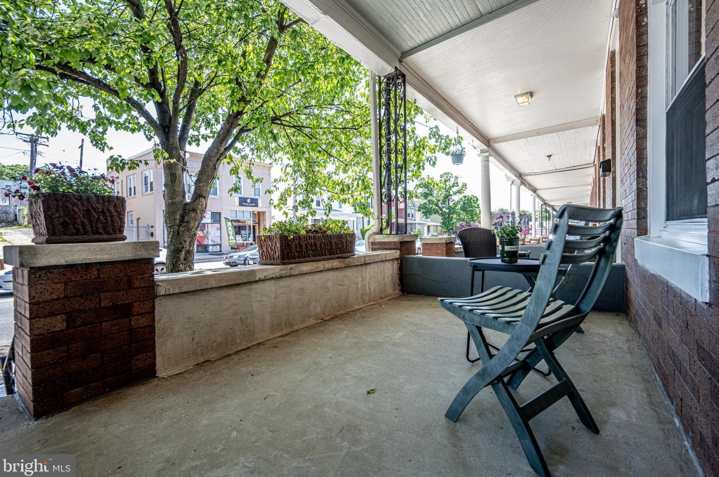 4022 Falls Rd, Baltimore MD  21211-1740 exterior