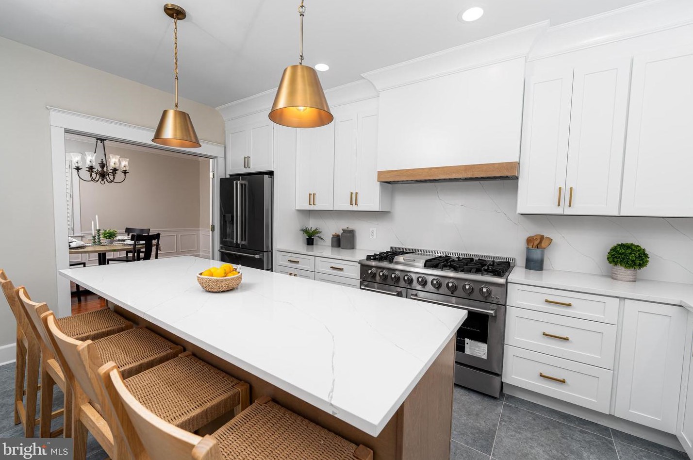 4405 Underwood Rd, Baltimore MD 21218-1151 exterior