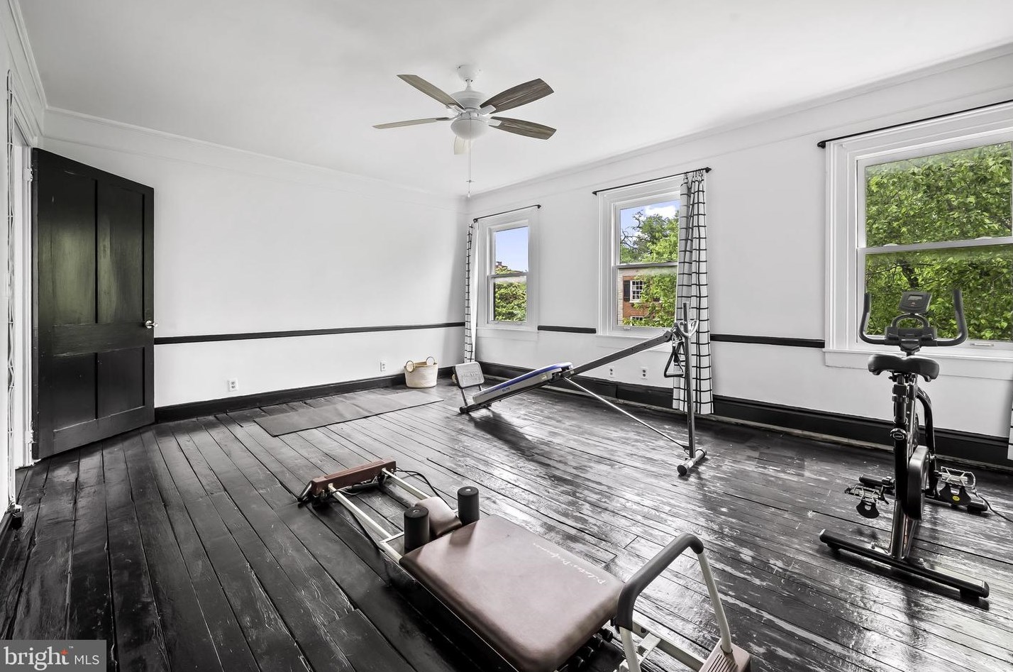 1405 Hollins St, Baltimore MD  21223-2417 exterior