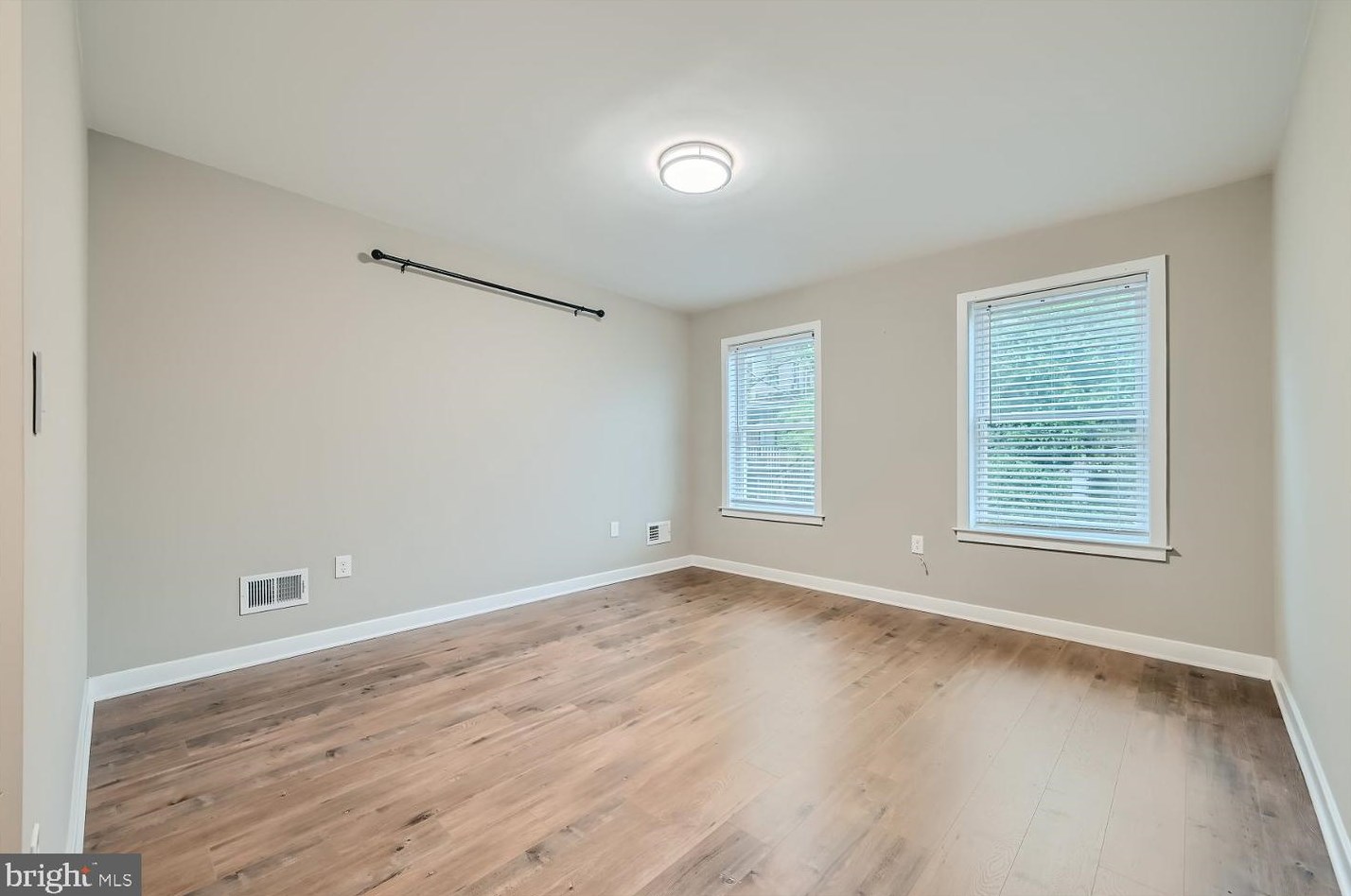 838 Harlem Ave, Baltimore MD  21217-2434 exterior