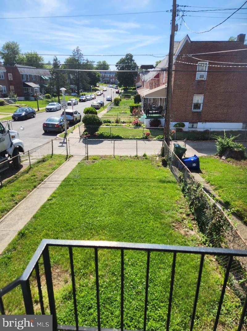 1000 Woodington Rd, Baltimore MD  21229-1838 exterior