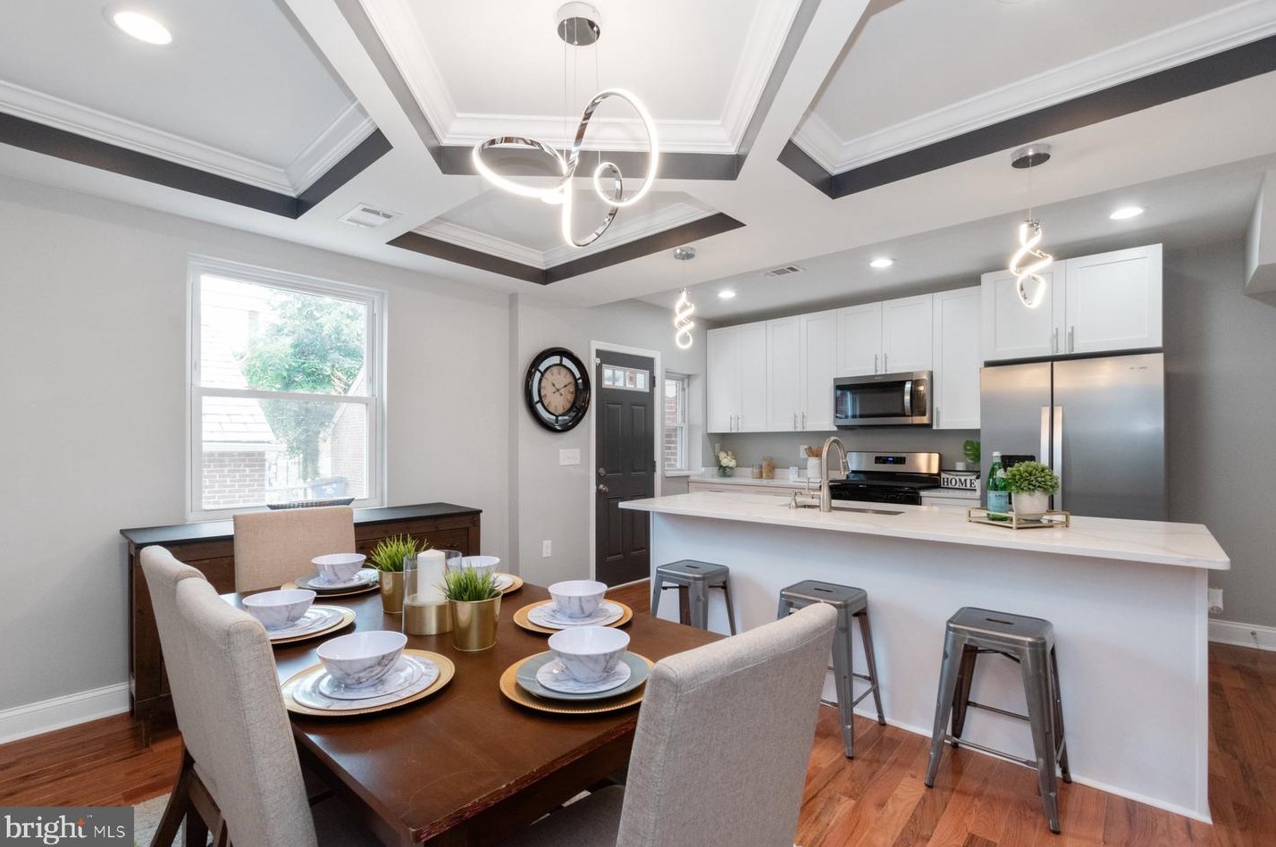 1624 Roundhill Rd, Baltimore MD  21218-2213 exterior