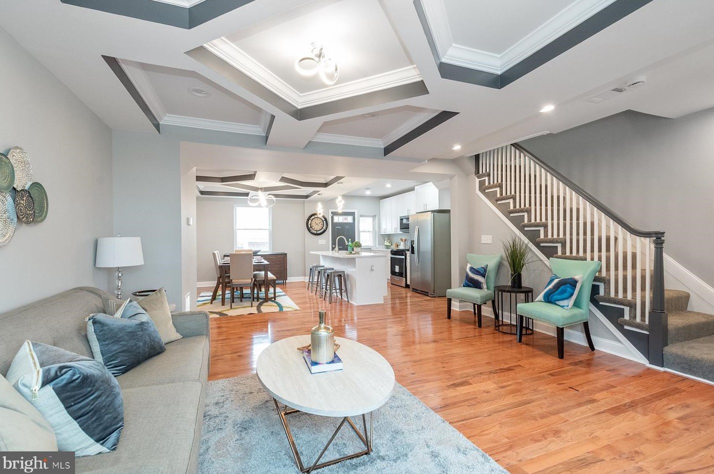 1624 Roundhill Rd, Baltimore MD  21218-2213 exterior