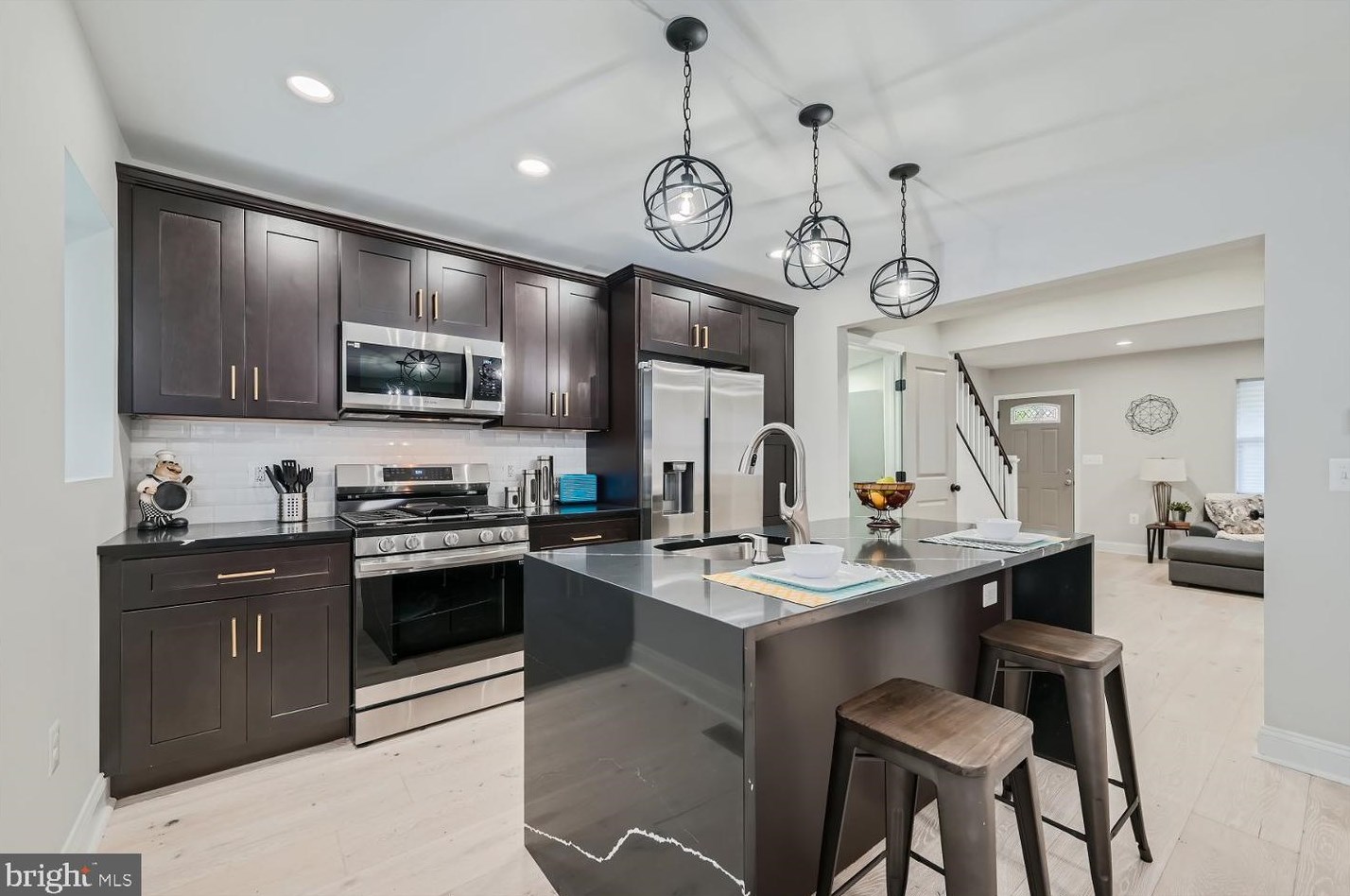 218 Culver St, Baltimore MD  21229-3011 exterior