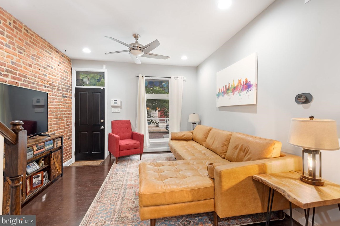 406 Robinson St, Baltimore MD 21224-4929 exterior