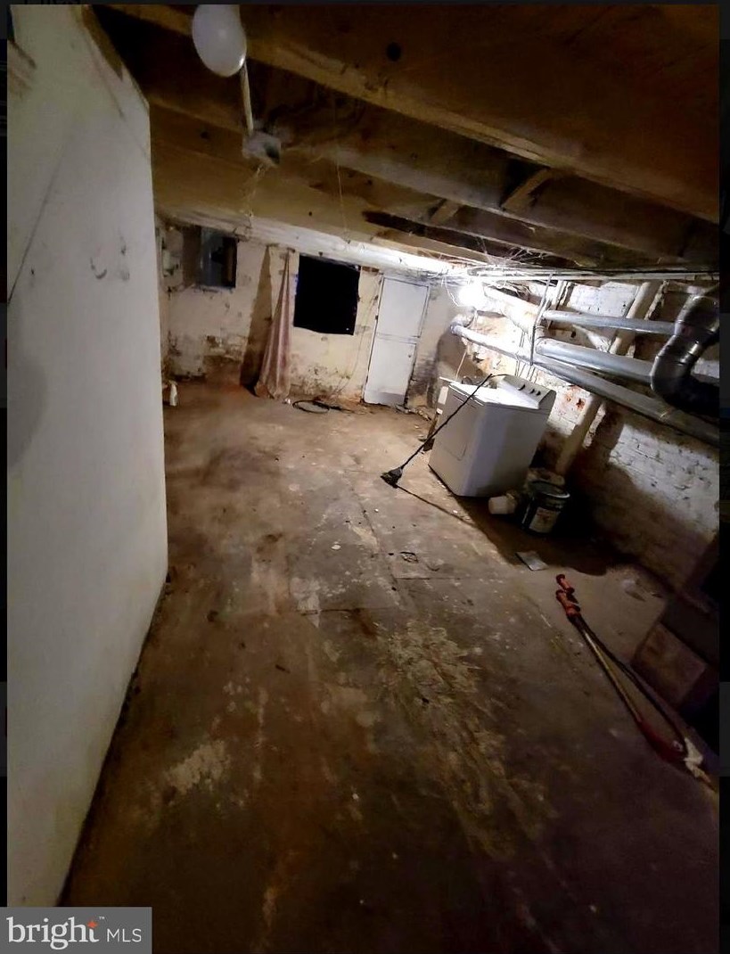 728 Bartlett Ave, Baltimore MD 21218-5412 exterior