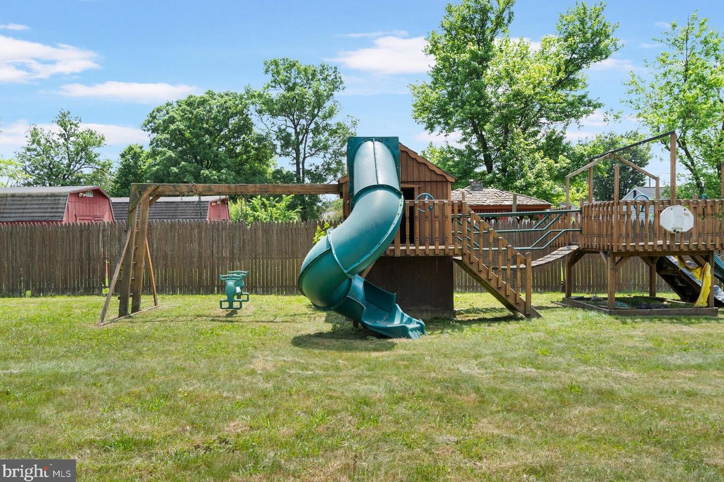 6819 Hamlet Ave, Baltimore MD  21234-7403 exterior