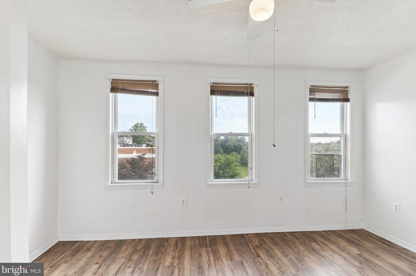 504 Hurley Ave, Baltimore MD 21223-2716 exterior